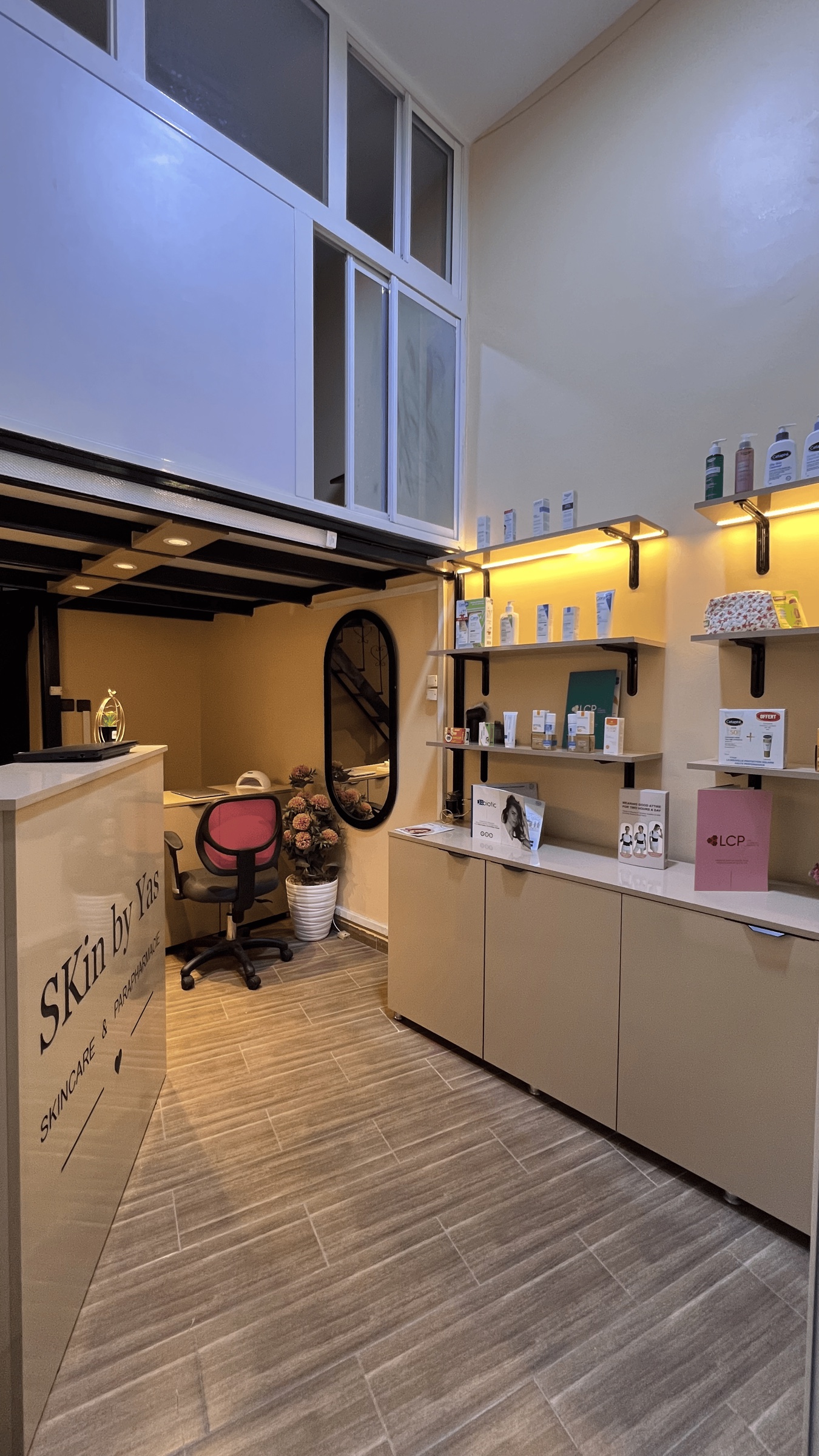 Accueil et rayons skincare de la boutique Skin by Yas